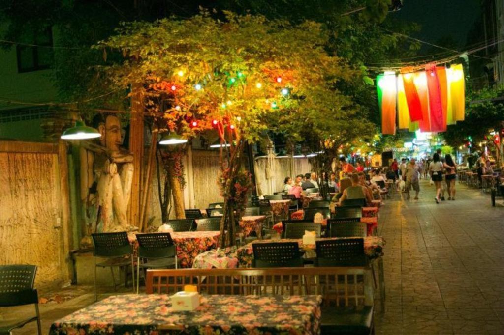 The Street Hostel Bangkok Luaran gambar