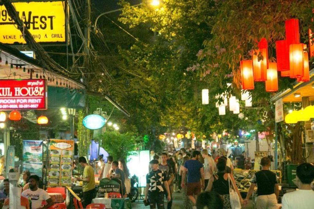 The Street Hostel Bangkok Luaran gambar